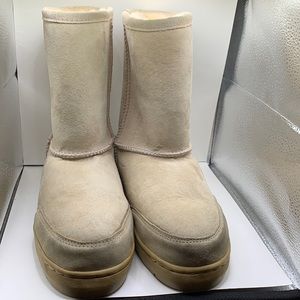 Alpine Design Women’s Boot Beige Size 7